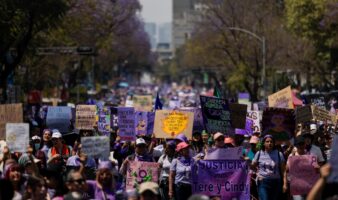 Miles de mujeres marchan en CDMX en el segundo 8M con Sheinbaum como presidenta