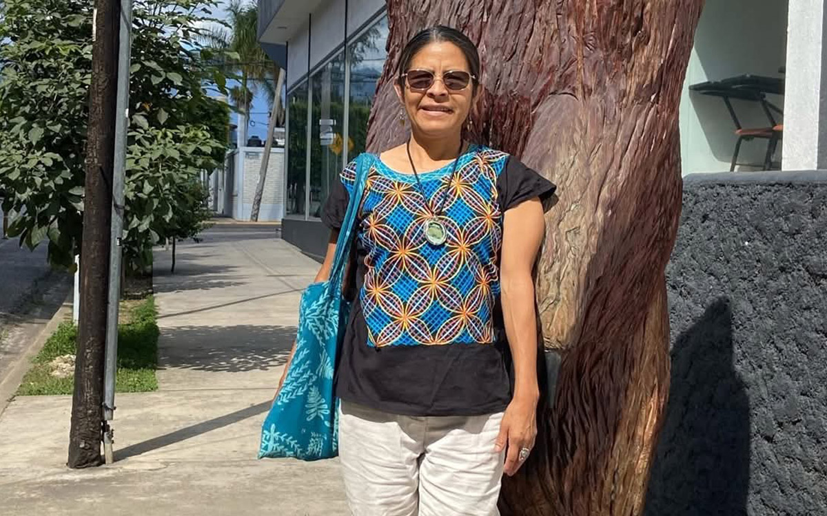 Asesinan a Reina García, maestra Ayuuk; colectivas y comunidad exigen justicia Asesinan a Reina García, maestra Ayuuk; colectivas y comunidad exigen justicia