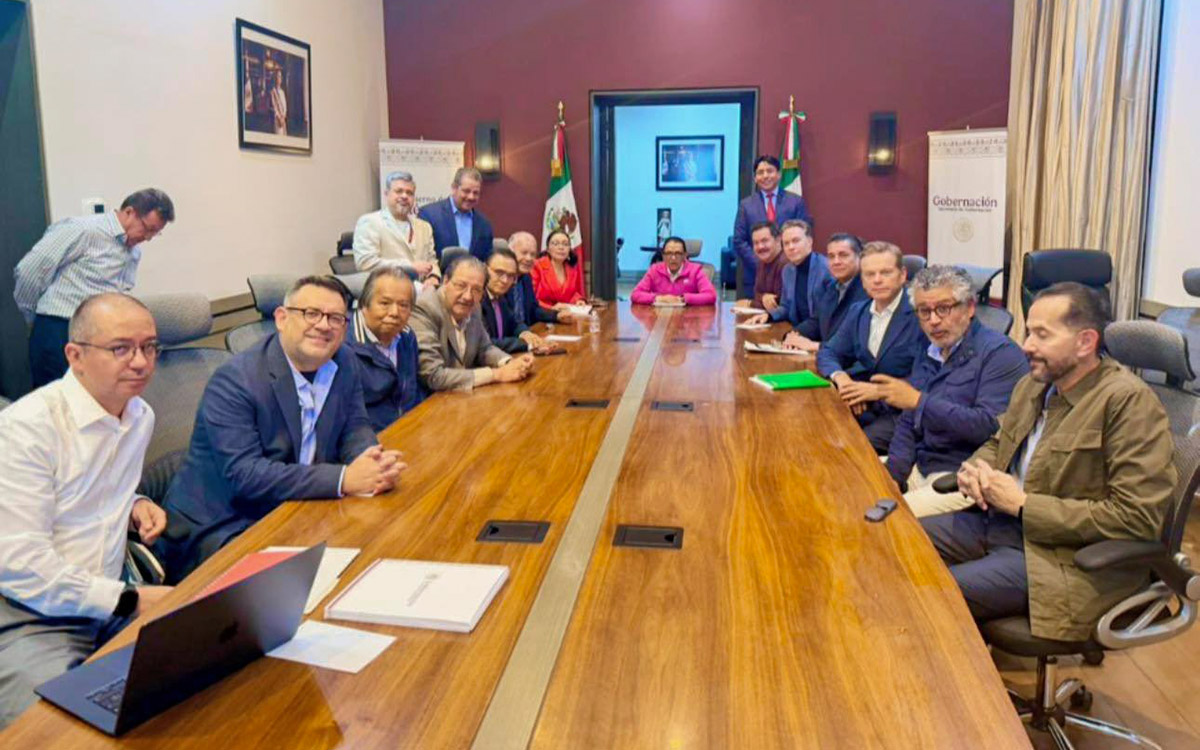 PT y PVEM respaldan el 'Plan B' de reforma electoral de Sheinbaum PT y PVEM respaldan el 'Plan B' de reforma electoral de Sheinbaum