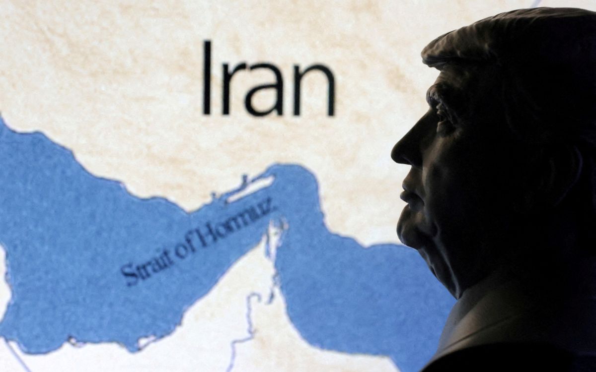 Trump da la guerra con Irán por 'prácticamente terminada' y dice que medita tomar el estrecho de Ormuz