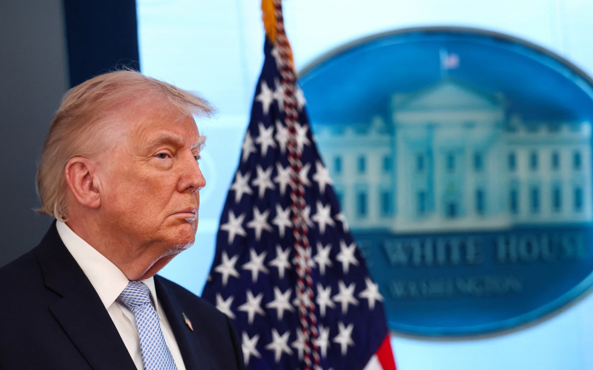 Trump afirma que tiene 'negociaciones intensas' con Irán a horas del plazo de su amenaza Trump afirma que tiene 'negociaciones intensas' con Irán a horas del plazo de su amenaza