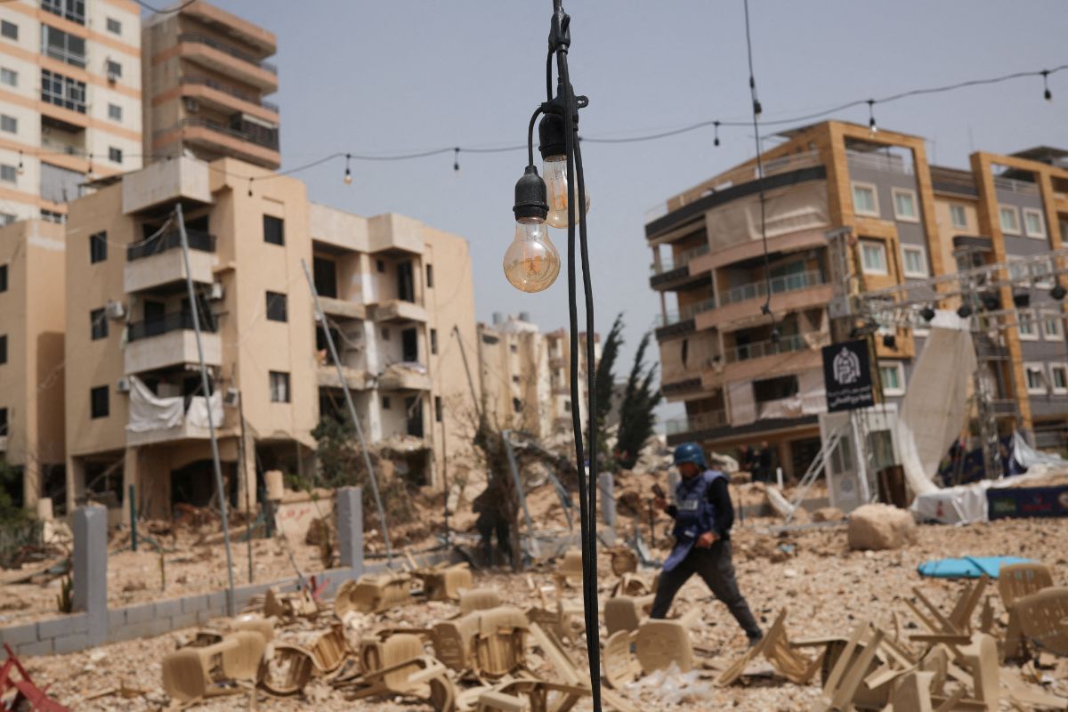 Israel ataca más de 340 "objetivos" en Irán y Líbano en menos de 48 horas Israel ataca más de 340 "objetivos" en Irán y Líbano en menos de 48 horas