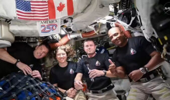 'Vimos cosas que ningún ser humano había visto antes': tripulación de Artemis II relata a Trump sobrevuelo lunar