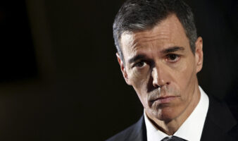 El presidente español Pedro Sánchez descarta adelantar elecciones