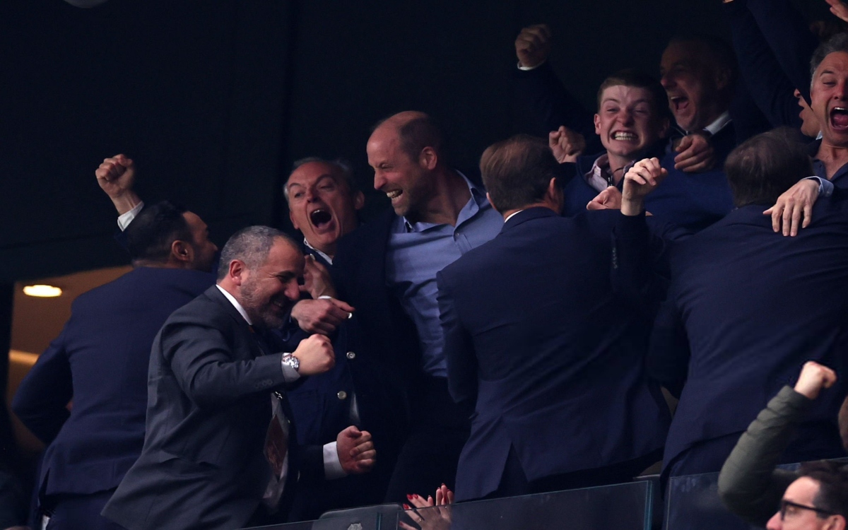 Europa League | Así celebró el Príncipe Guillermo la victoria de Aston Villa en Estambul | Video Europa League | Así celebró el Príncipe Guillermo la victoria de Aston Villa en Estambul | Video