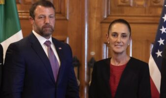 Sheinbaum acuerda con secretario de Seguridad de EE. UU. seguir colaborando con 'respeto'
