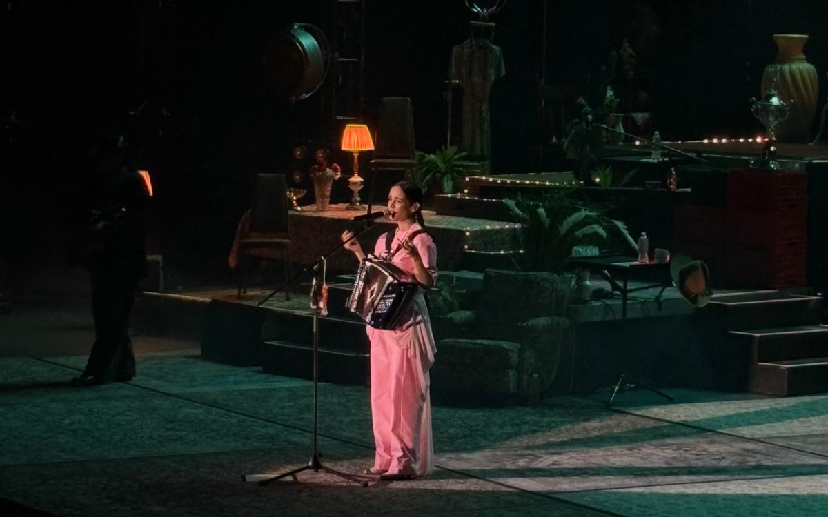 El regreso de Julieta Venegas al Auditorio Nacional: noche de amigos, éxitos y nostalgia El regreso de Julieta Venegas al Auditorio Nacional: noche de amigos, éxitos y nostalgia