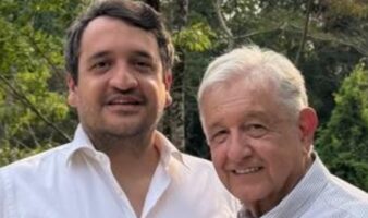 Camino de la candidatura: Andy López Beltrán saca foto con AMLO