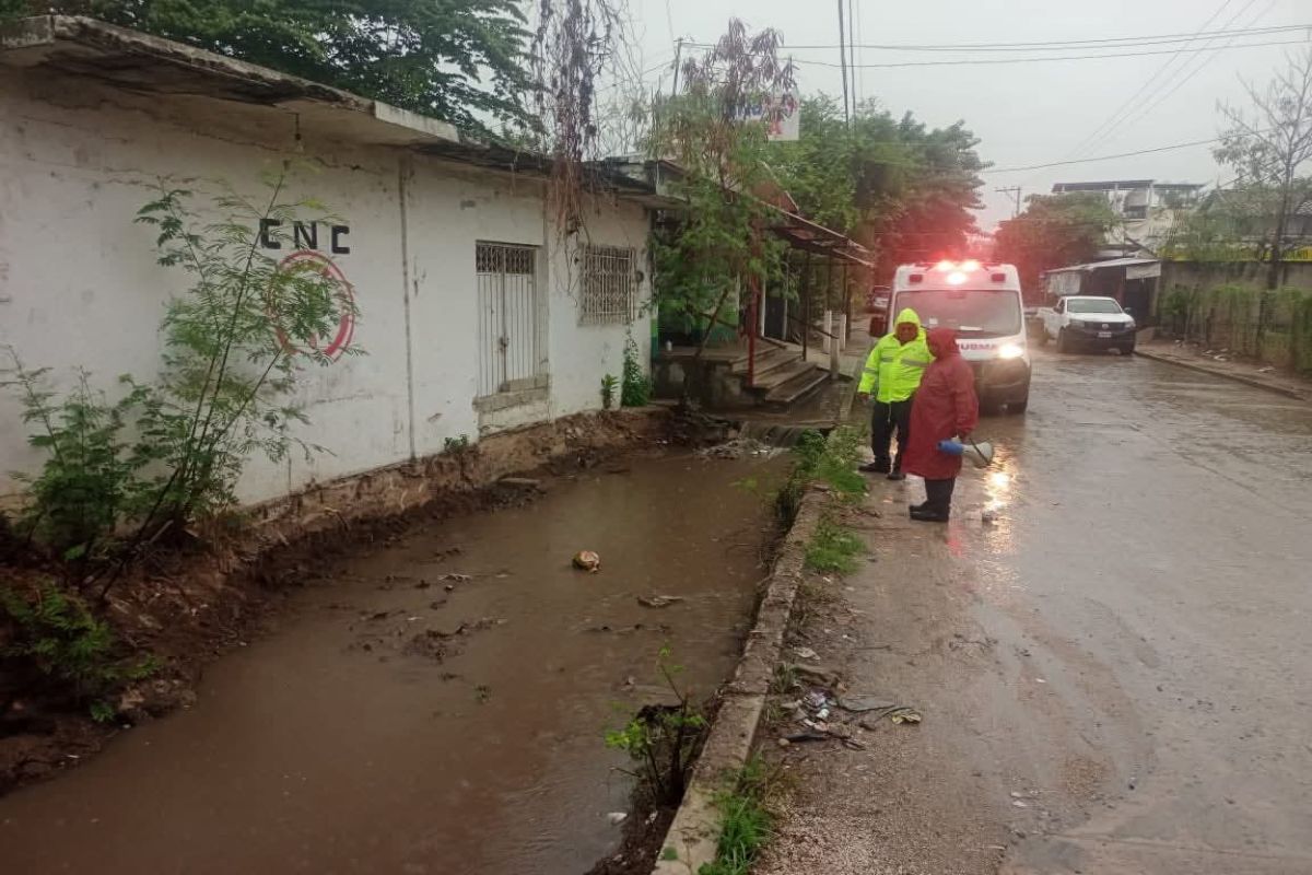Guerrero | Suspenden clases por la tormenta tropic