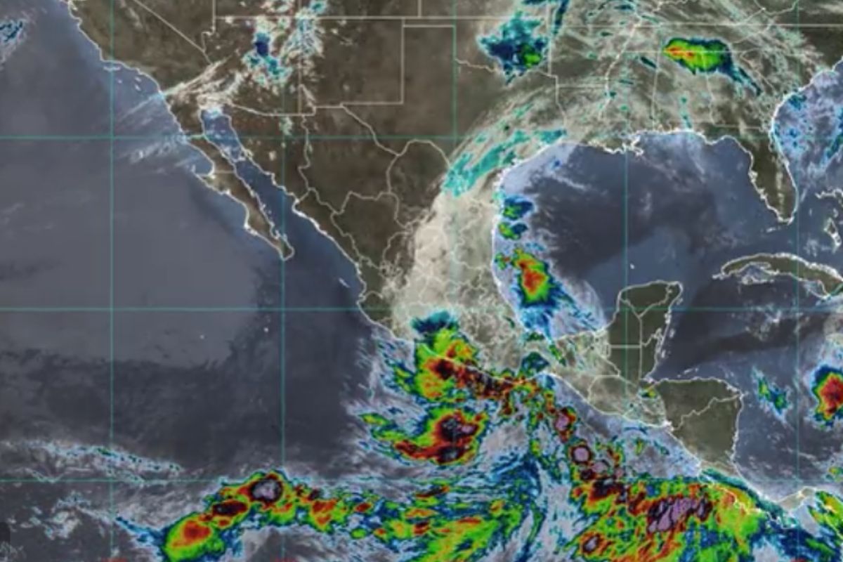 Depresión tropical Dos-E provoca lluvias torrenciales en est