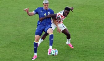 Trump confirma que pidió a la FIFA revisar la tarjeta roja de Balogun