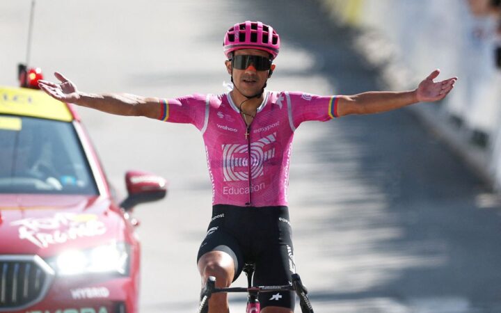 Richard Carapaz conquista la etapa 18 del Tour de Francia; UAE enfrenta problemas por enfermedad Richard Carapaz conquista la etapa 18 del Tour de Francia; UAE enfrenta problemas por enfermedad