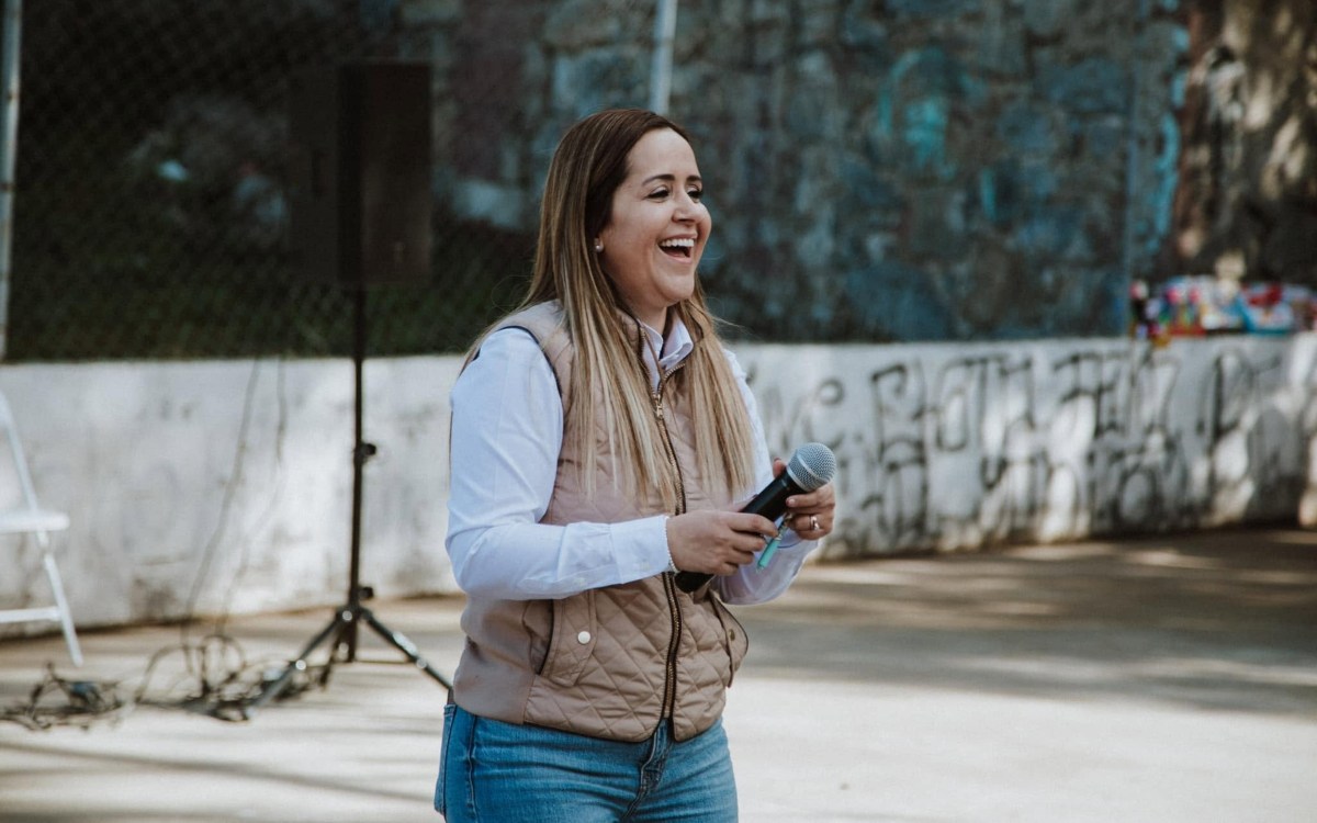 Atentan contra regidora de Morena en Tecate: María Quijada está grave, pero su esposo falleció Atentan contra regidora de Morena en Tecate: María Quijada está grave, pero su esposo falleció