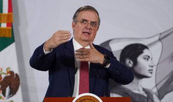 México busca ventaja en T-MEC tras revisión de aranceles: Ebrard