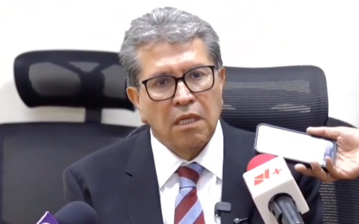 Monreal pide que EE.UU. entregue a FGR pruebas sobre huachicol fiscal Monreal pide que EE.UU. entregue a FGR pruebas sobre huachicol fiscal