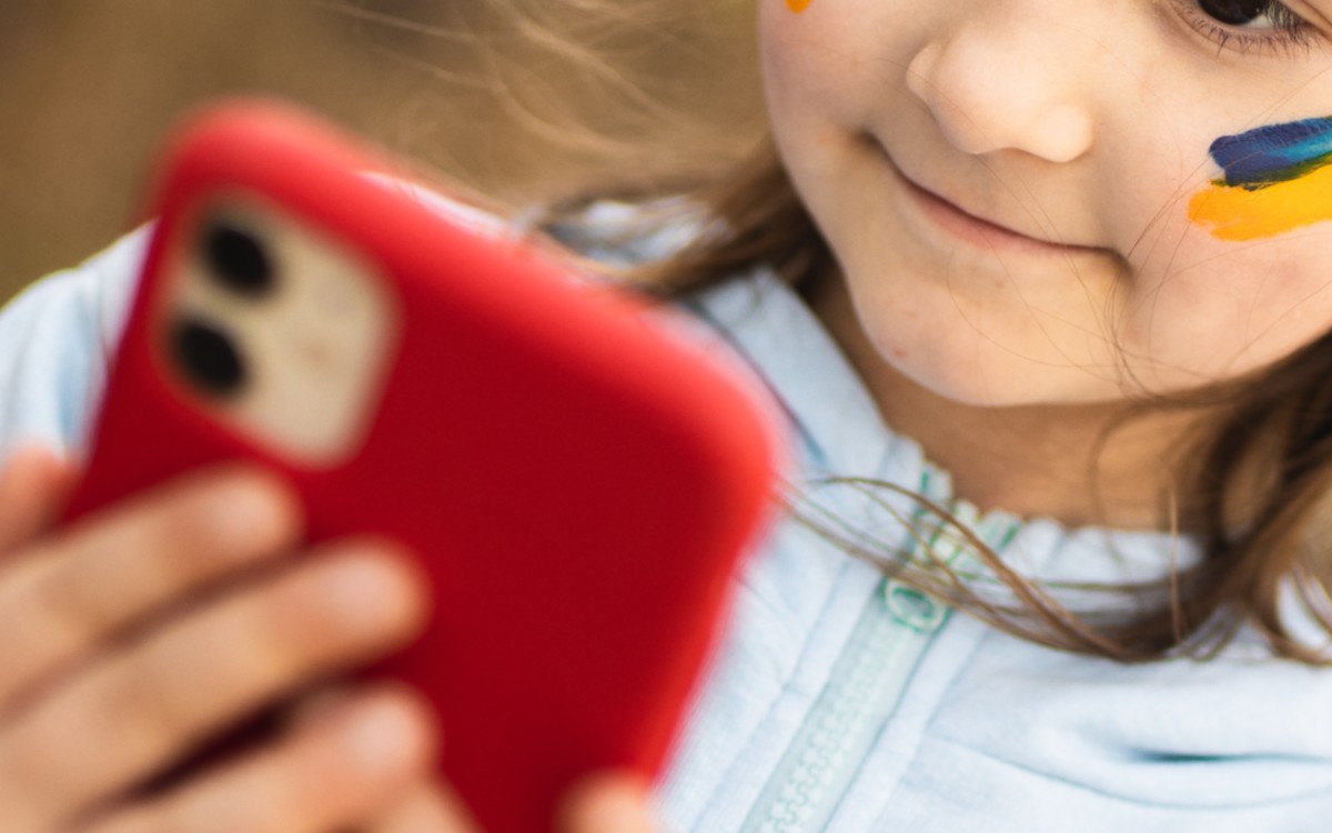 Von der Leyen plantea limitar acceso de niños a redes sociales Von der Leyen plantea limitar acceso de niños a redes sociales