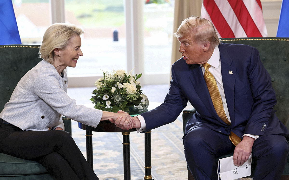 Entra en vigor el acuerdo comercial entre la UE y EE.UU. pactado con Trump Entra en vigor el acuerdo comercial entre la UE y EE.UU. pactado con Trump