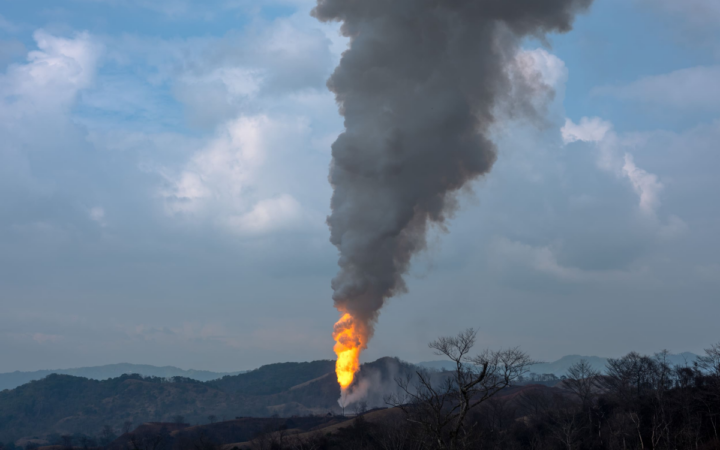 Pemex apagó incendio 150 días después pero no explica los daños ambientales | Mongabay Pemex apagó incendio 150 días después pero no explica los daños ambientales | Mongabay
