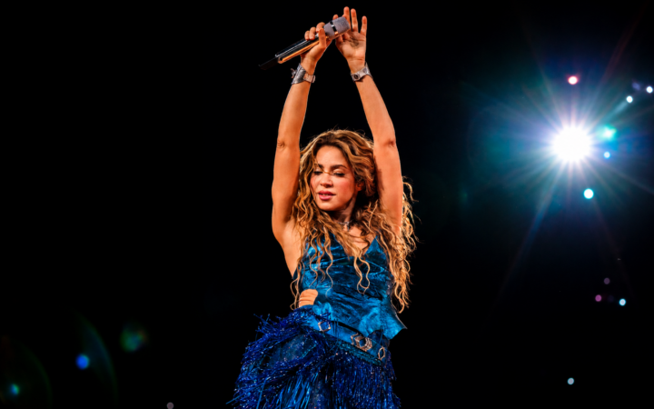 Shakira reconstruirá universidad y 10 colegios en Chocó Shakira reconstruirá universidad y 10 colegios en Chocó