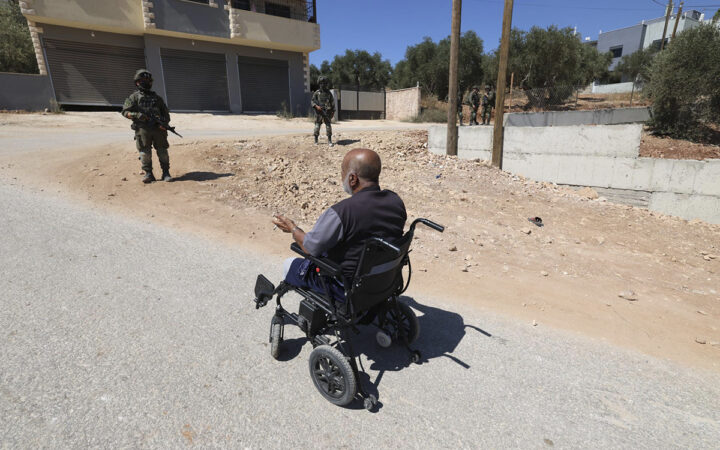 Embajador de EE.UU. llama 'terroristas' a colonos israelíes que asedian a familias palestinas en Cisjordania Embajador de EE.UU. llama 'terroristas' a colonos israelíes que asedian a familias palestinas en Cisjordania