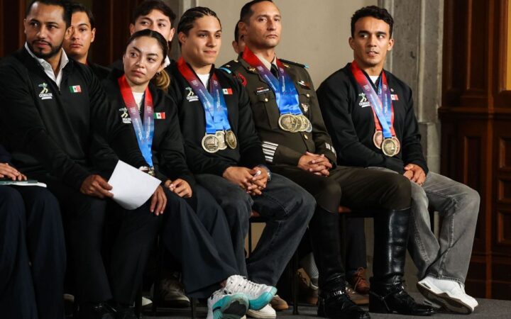 México premiará todas las medallas de atletas y entrenadores México premiará todas las medallas de atletas y entrenadores