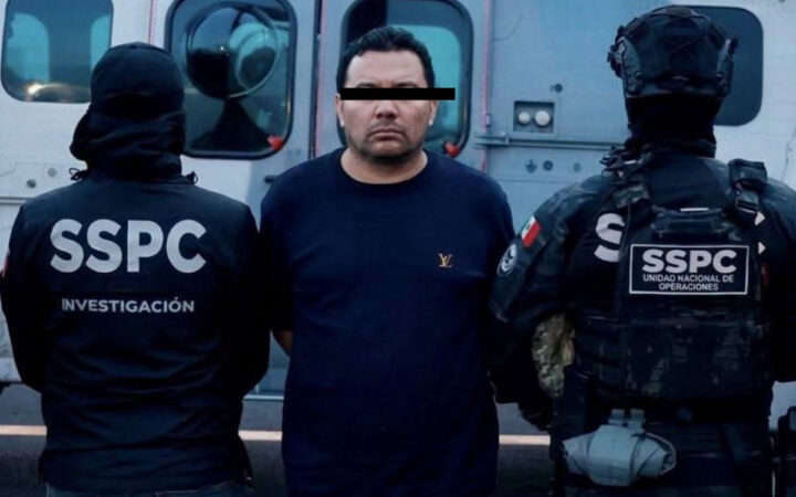 Dictan prisión preventiva a ‘El R1’, presunto autor intelectual del asesinato de Carlos Manzo Dictan prisión preventiva a ‘El R1’, presunto autor intelectual del asesinato de Carlos Manzo