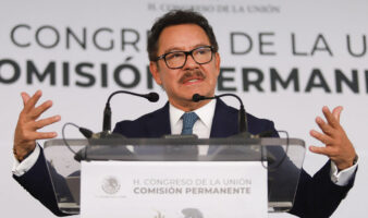 Mier sale en defensa de Rocha Moya: ‘Honra su trayectoria’ y ‘se desprende del fuero’