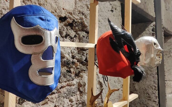 Del ritual a la cuadrilátero, las máscaras que transforman la realidad Del ritual a la cuadrilátero, las máscaras que transforman la realidad