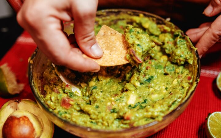Taylor Farms retira del mercado salsa y guacamole por riesgo de salmonela Taylor Farms retira del mercado salsa y guacamole por riesgo de salmonela