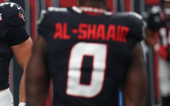 Multa NFL a jugador de los Texans por mostrar nombre de una niña palestina muerta Multa NFL a jugador de los Texans por mostrar nombre de una niña palestina muerta