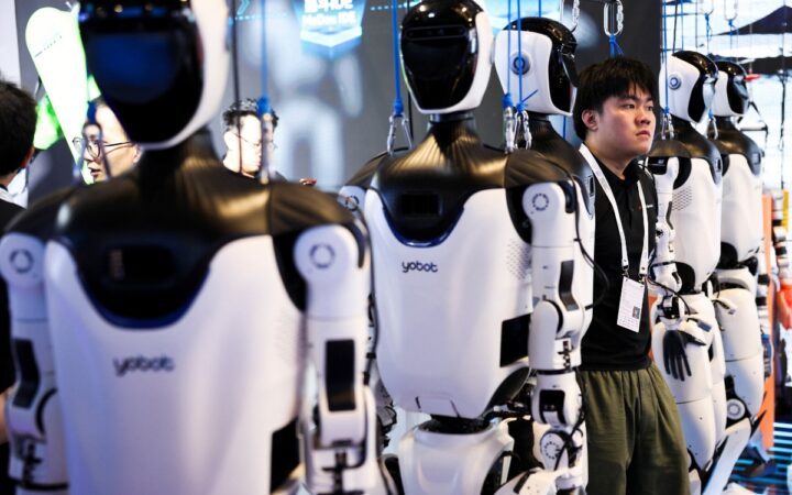 China pide crear 'barrera de seguridad' para la IA ante los riesgos militares, sociales y tecnológicos China pide crear 'barrera de seguridad' para la IA ante los riesgos militares, sociales y tecnológicos