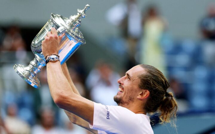 Zverev se corona por primera vez en el US Open y alarga la maldición de EE.UU. Zverev se corona por primera vez en el US Open y alarga la maldición de EE.UU.