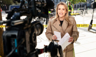 Justicia prorroga hasta el lunes la suspensión al veto de Trump a CNN, MS NOW y Político
