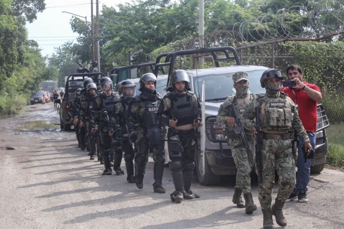 Las fuentes identificaron a Carlitos Rugrats como un objetivo prioritario para México y Estados Unidos, donde enfrenta acusaciones por narcoterrorismo y tráfico de drogas.