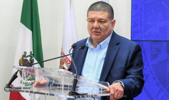 Vinculan a proceso a exfiscal de Chihuahua, César Jáuregui, por traición a la patria