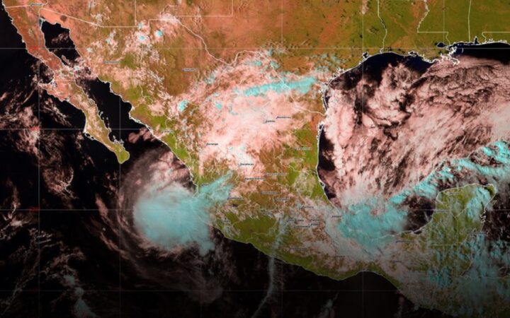 Huracán Trudy y un frente frío amenazan con fuertes lluvias y oleaje a México Huracán Trudy y un frente frío amenazan con fuertes lluvias y oleaje a México