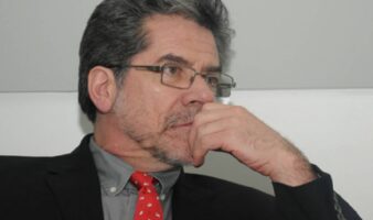 Los años oscuros: la vida son muchos días (Reseña)