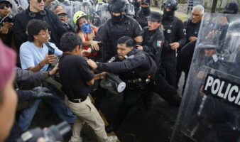 Liberan a algunos detenidos tras protesta por agua en Guadalajara; colectivos exigen transparencia